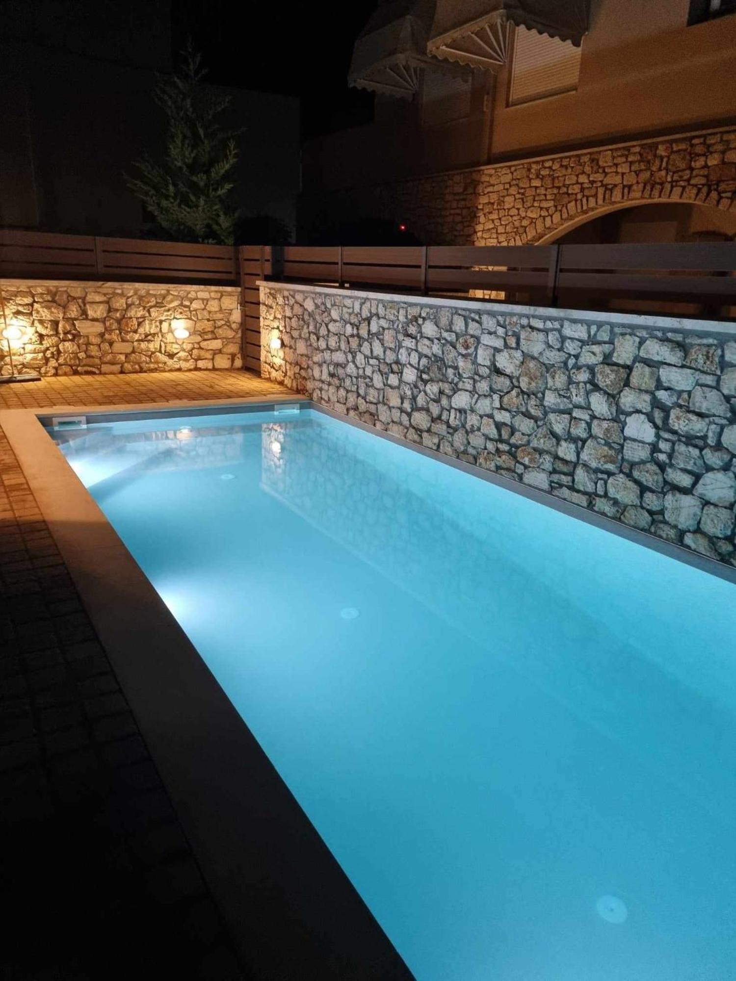 Lydia'S Inn 1 With Private Pool Melíssion Eksteriør billede